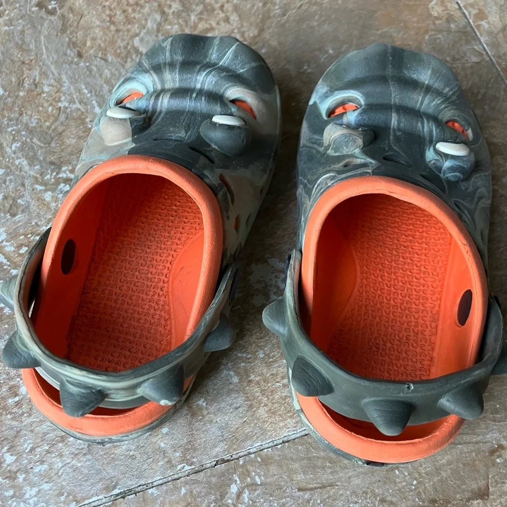 alligator croc style kids shoes